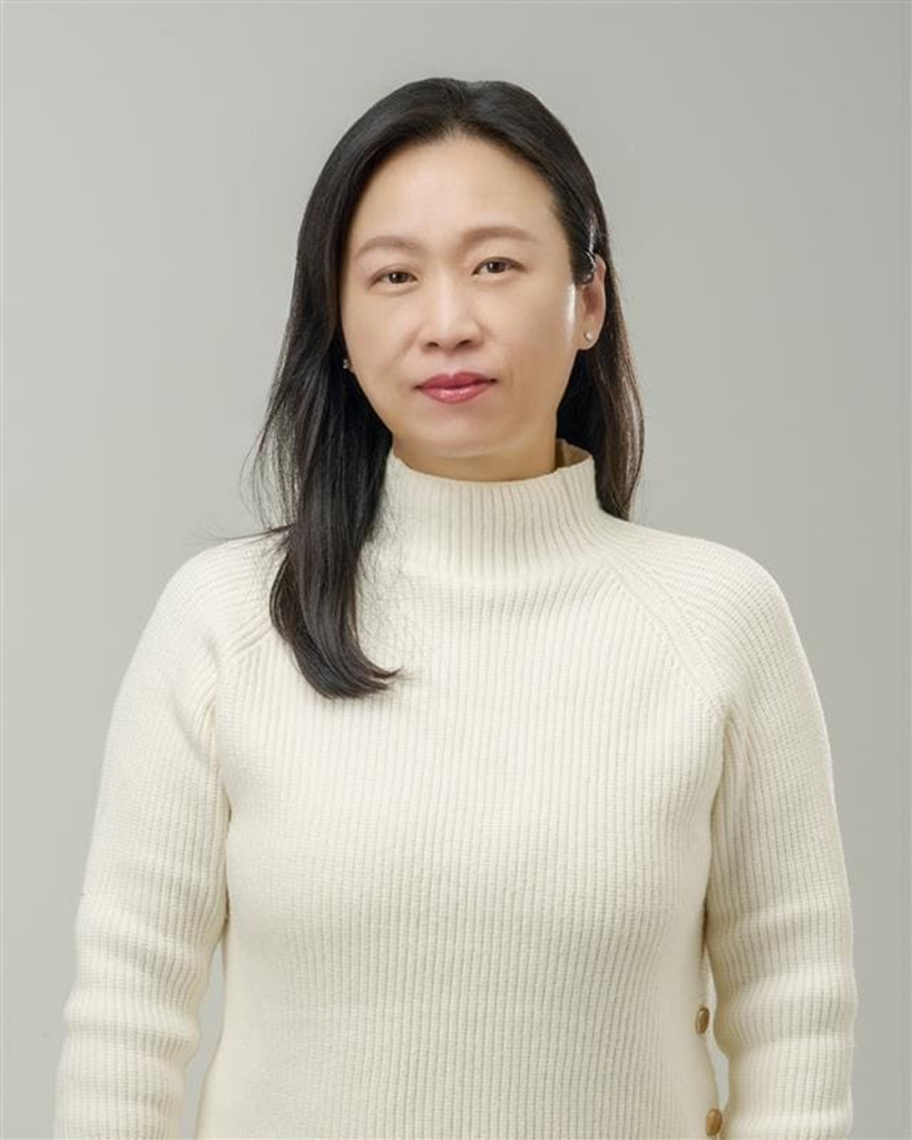 2.박경아 상무님 프로필